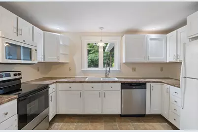 22 Church Street, Farmington, NH 03835 - Photo 6