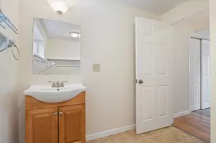 22 Church St, Farmington, NH 03835 - Photo 16