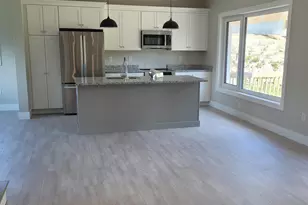 39 Windsor Ln, Hudson, NH 03051 - Photo 16
