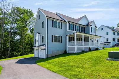 9 Horizon Way, Plaistow, NH 03865 - Photo 2