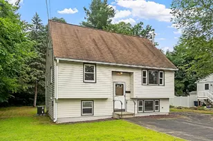 36 E Dunstable Rd, Nashua, NH 03060 - Photo 1