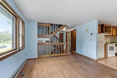 36 E Dunstable Road, Nashua, NH 03060 - Photo 12