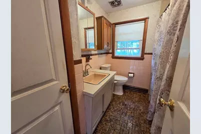 15 Budron Avenue, Salem, NH 03079 - Photo 18