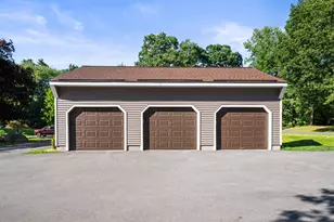 20 Kirriemuir Rd, Stratham, NH 03885 - Photo 6