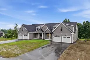 10B Oakland Ridge Rd, Pelham, NH 03076 - Photo 2