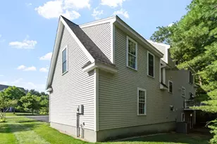 27 Footbridge Ln, Dover, NH 03820 - Photo 42