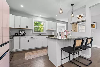 254 Arah Street, Manchester, NH 03104 - Photo 4