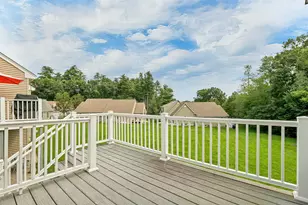 19 Town Village Dr, Salem, NH 03079 - Photo 6