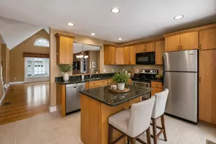 19 Town Village Dr, Salem, NH 03079 - Photo 20