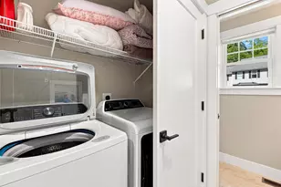 32 Charter St, Exeter, NH 03833 - Photo 14