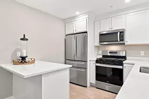 32 Charter St, Exeter, NH 03833 - Photo 10