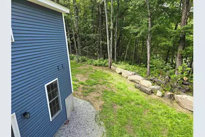 11 Hill Street, Newport, NH 03773 - Photo 6