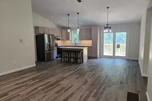 11 Hill St, Newport, NH 03773 - Photo 8