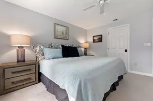 19 Buttonwood Dr, Derry, NH 03038 - Photo 46