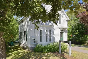 270 S Main St, Wolfeboro, NH 03894 - Photo 2