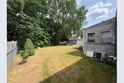 35 Perham Street, Nashua, NH 03064 - Photo 8