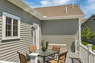 12 Toby Cir, Merrimack, NH 03054 - Photo 2