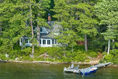 11 Triggs Island, Wolfeboro, NH 03894 - Photo 4