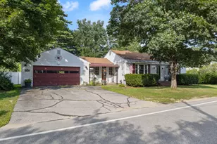 19 Cross Rd, Rochester, NH 03868 - Photo 1