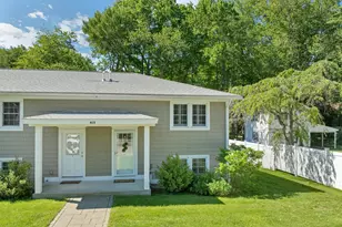 415 High St, Hampton, NH 03842 - Photo 1