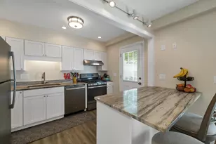 415 High St, Hampton, NH 03842 - Photo 4