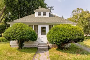 16 Stevens St, Enfield, NH 03748 - Photo 2