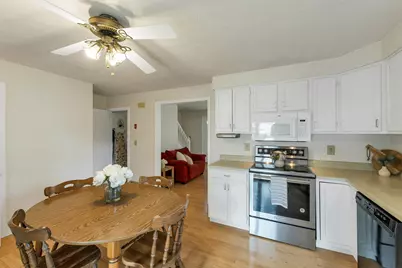 55 Harrington Avenue, Manchester, NH 03103 - Photo 8
