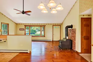 664 Borough Rd, Pembroke, NH 03275 - Photo 16