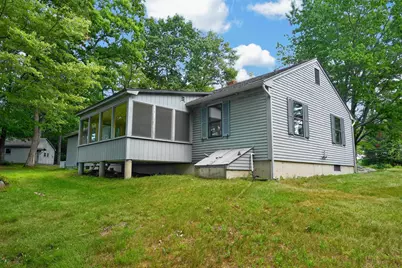 664 Borough Road, Pembroke, NH 03275 - Photo 6