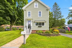 3 Stanwood Ave, Plaistow, NH 03865 - Photo 2