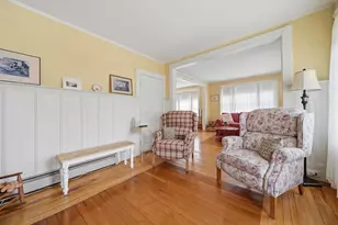 223 Highland St, Manchester, NH 03104 - Photo 12