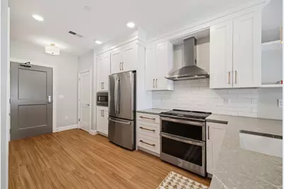 99 Foundry Place #207, Portsmouth, NH 03801 - Photo 6