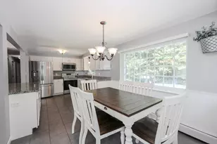 13 Cole Rd, Derry, NH 03038 - Photo 8