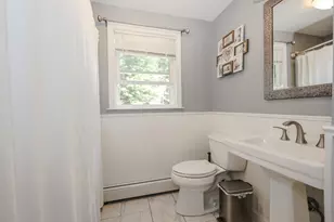 13 Cole Rd, Derry, NH 03038 - Photo 32