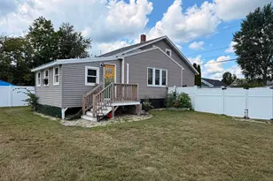 98 Maple St, Rochester, NH 03867 - Photo 36
