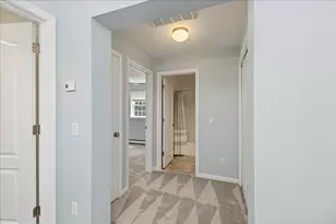 42 Shannon Rd, Salem, NH 03079 - Photo 14