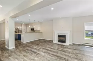 42 Shannon Rd, Salem, NH 03079 - Photo 4