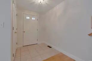 9 Wingate Ln, Dover, NH 03820 - Photo 14