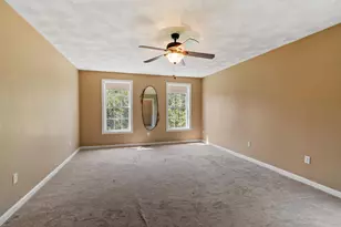 13 Lantern Dr, Sandown, NH 03873 - Photo 32