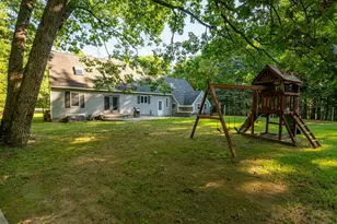 35 Jack Frost Ln, Conway, NH 03818 - Photo 12