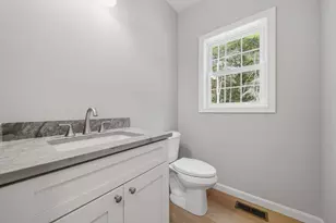 225 Garvins Falls Rd, Concord, NH 03301 - Photo 12