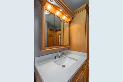 37 Glenwood Avenue, Dover, NH 03820 - Photo 20