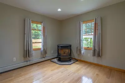 37 Glenwood Avenue, Dover, NH 03820 - Photo 20