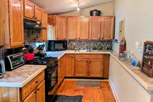 143 Elm St, Lancaster, NH 03584 - Photo 16
