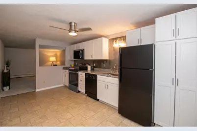 33 Garden Road #11, Plaistow, NH 03865 - Photo 4