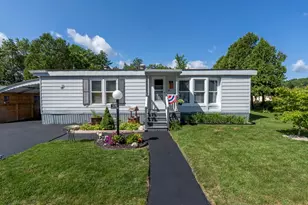 128 Partridge Ln, Goffstown, NH 03045 - Photo 1
