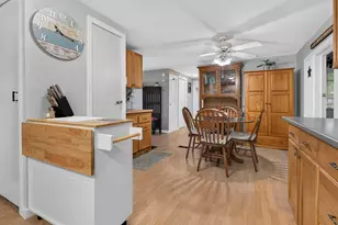 128 Partridge Ln, Goffstown, NH 03045 - Photo 12