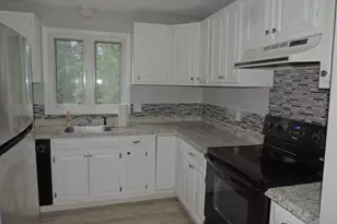 116 5 E Broadway St, Derry, NH 03038 - Photo 8