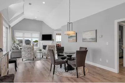 22 K Street #301, Hampton, NH 03842 - Photo 8