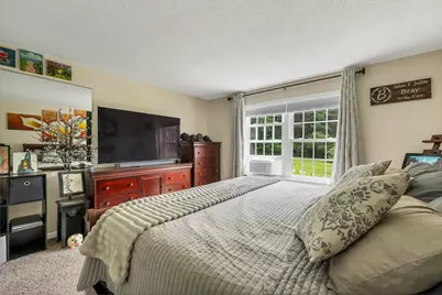 616 Springbrook Circle, Portsmouth, NH 03801 - Photo 8
